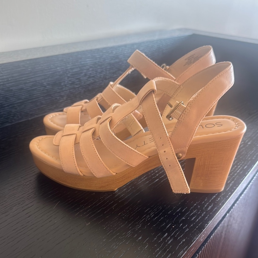 Sole Society Tan Block Heel Sandals-never been worn